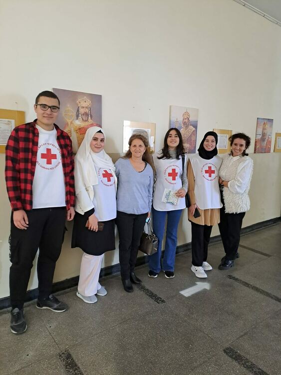 Доброволци от клуб "Вяра" на БМЧК в Момчилград с поредна изява