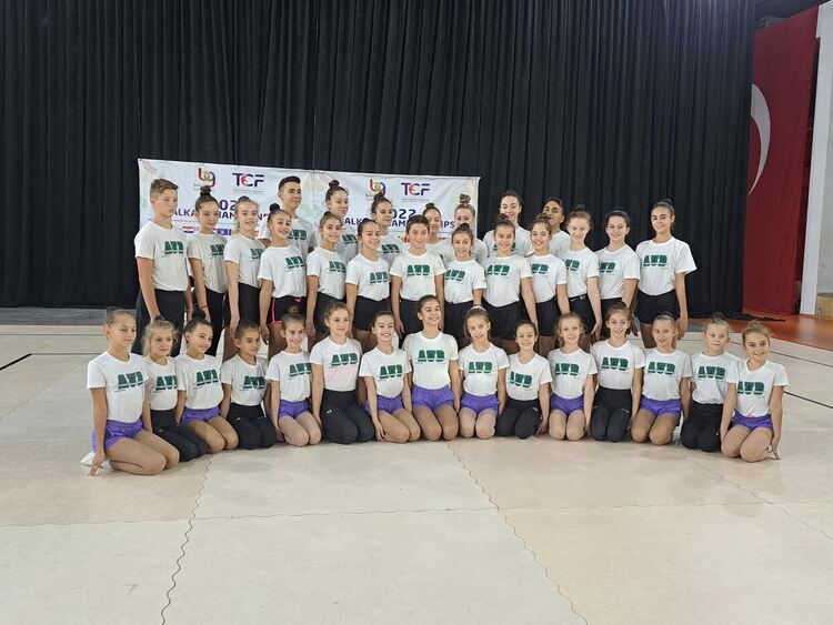 Хасковски състезателки по аеробика станаха балкански шампионки