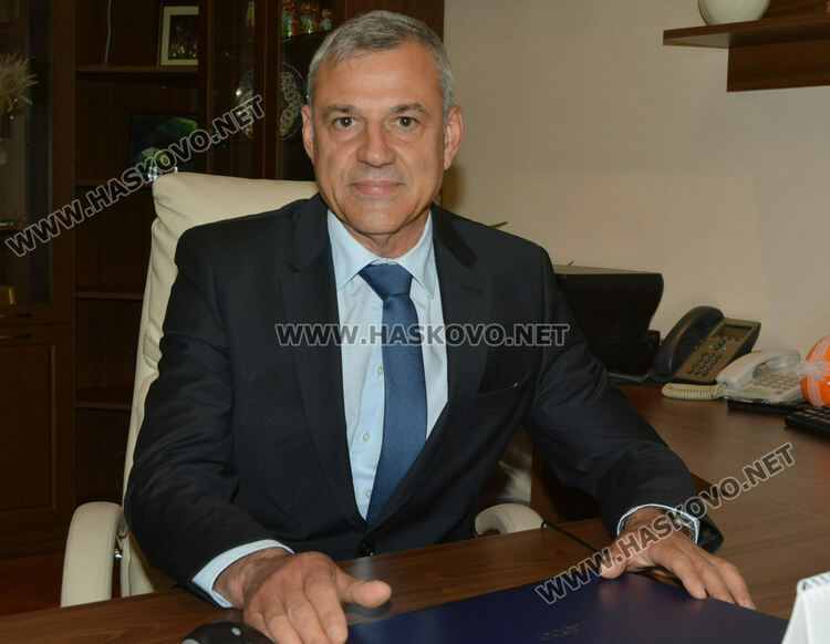 МВР проверява сигнал срещу областния управител. Той: Това е клеветническа кампания