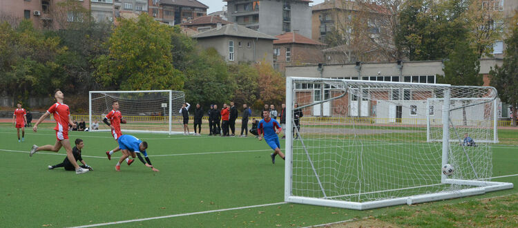 Наградиха победителите в Общинското ученическо първенство по футбол