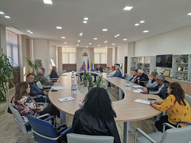 Институции в Асеновград заседаваха за готовността им при бедствия 