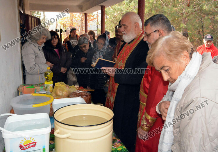 Почитаме светеца, покровител на дома и децата