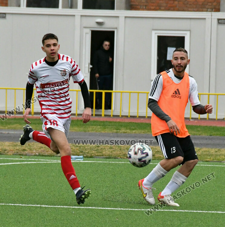 ФК „Хасково“ загуби от лидера „Любимец“ с 1:7 