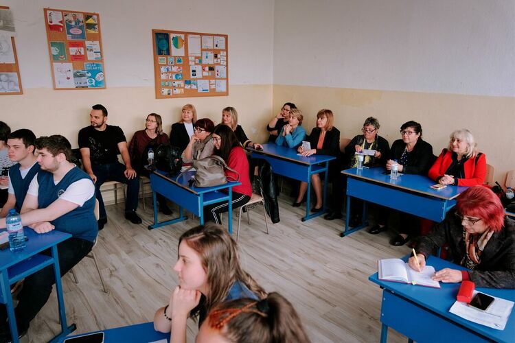 Изкуство и средиземноморски аромати в гимназията по туризъм