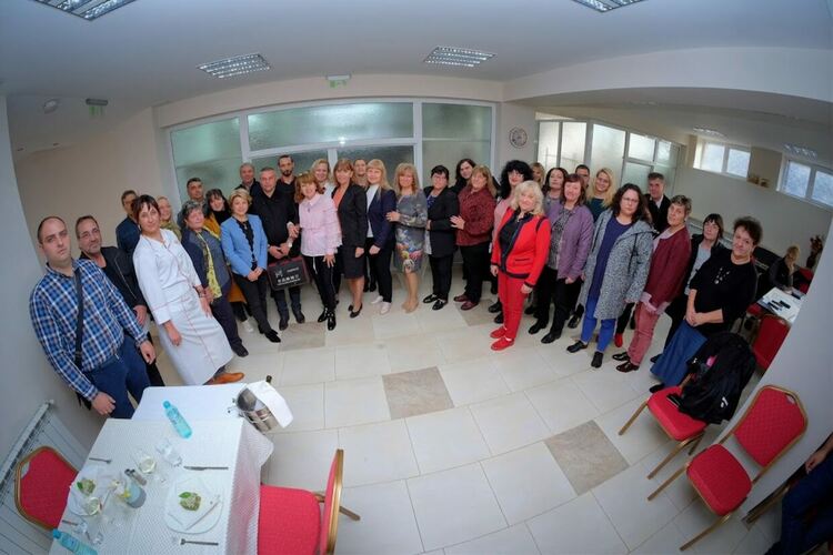 Изкуство и средиземноморски аромати в гимназията по туризъм