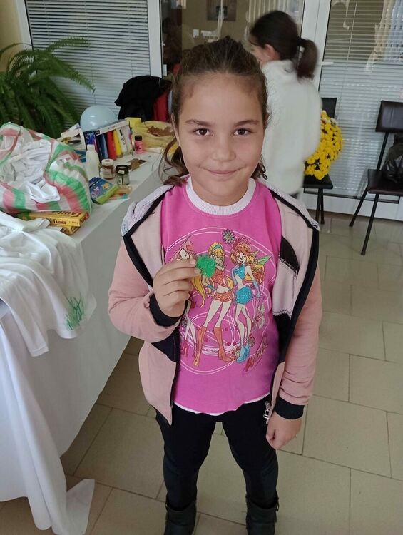 Деца и родители с творческо ателие в дъждовната събота