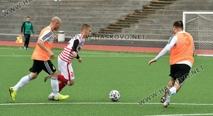 ФК „Хасково“ загуби от лидера „Любимец“ с 1:7 