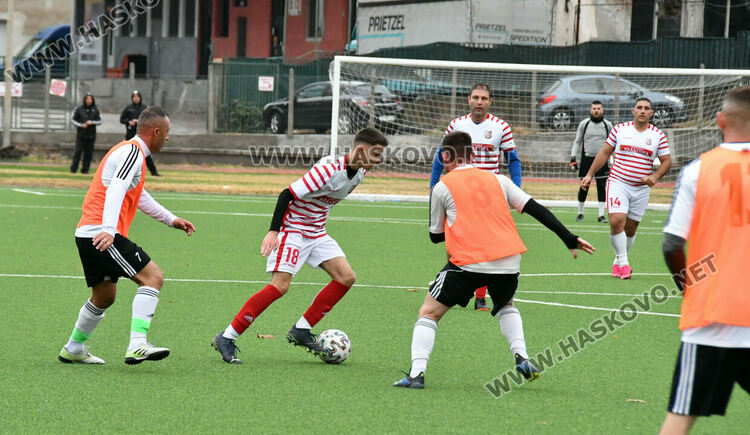 ФК „Хасково“ загуби от лидера „Любимец“ с 1:7 