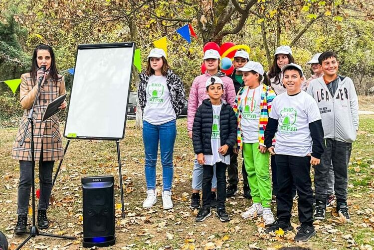 Откриха „зелен офис“ за уроци и игри сред природата