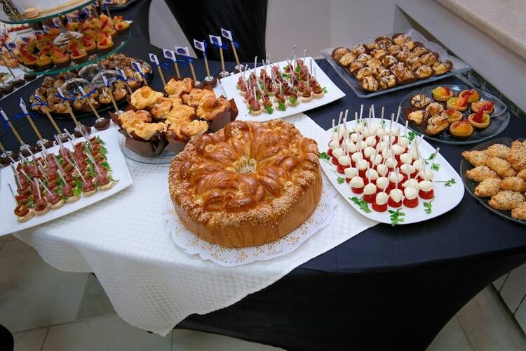 Изкуство и средиземноморски аромати в гимназията по туризъм