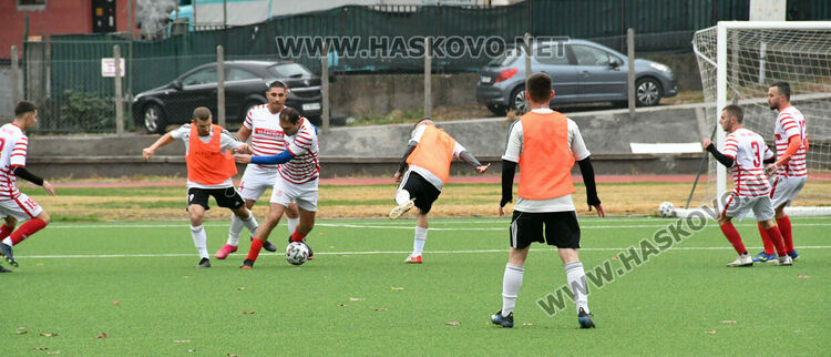 ФК „Хасково“ загуби от лидера „Любимец“ с 1:7 