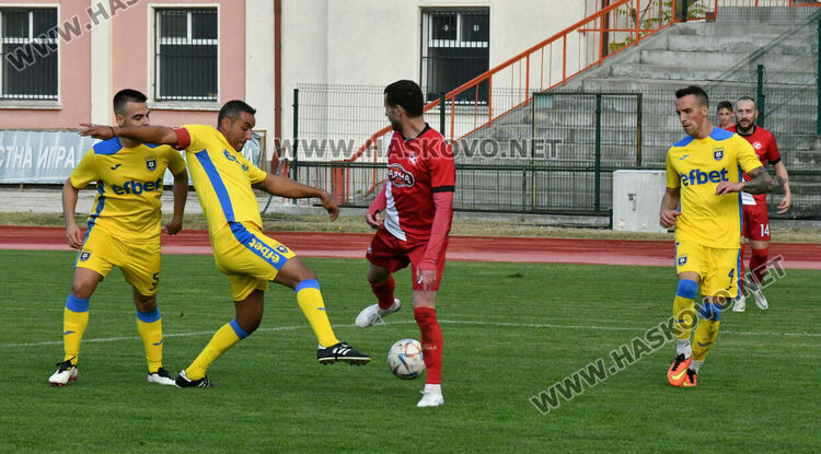 „Саяна Хасково“ победи „Димитровград“ с 4:0