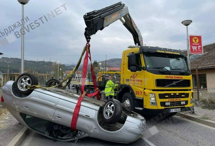 Леко е пострадал катастрофиралият в Момчилград,за който Кърджали бг вести