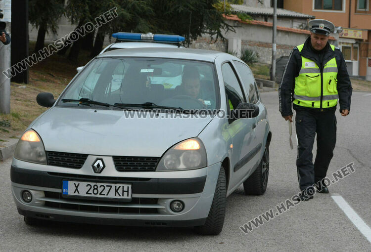 50 лева глоба и спират от движение кола без подходящи за зимата гуми