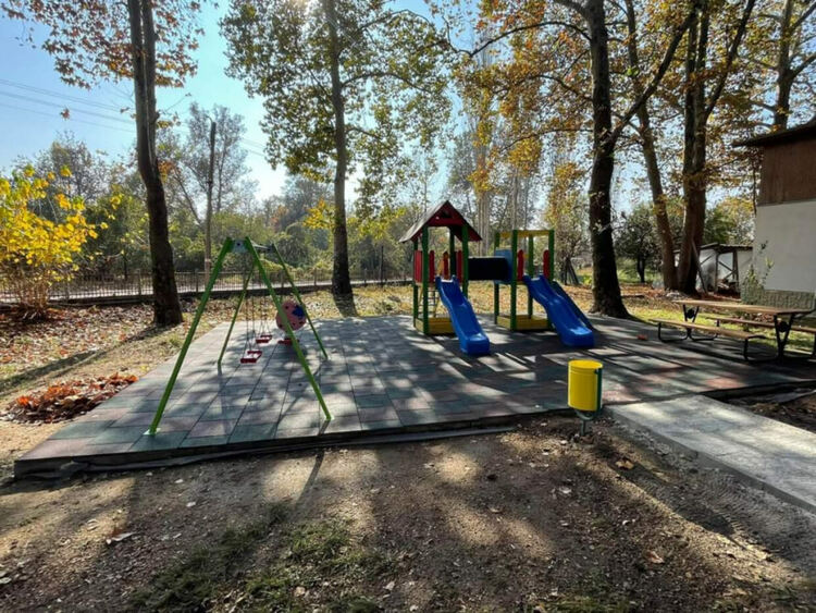 Обновен е паркът на село Бяла река