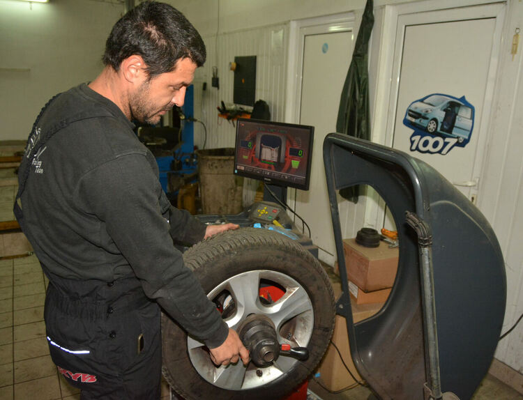 Поскъпнаха гумите за колите, 20-25% увеличение на цените за смяна