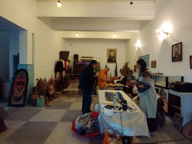 Художници превърнаха село Гранит в Мирна територия