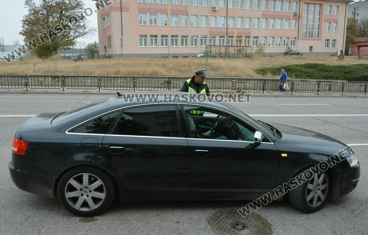 50 лева глоба и спират от движение кола без подходящи за зимата гуми