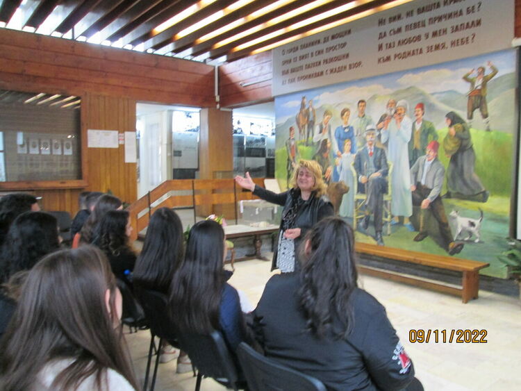 Старт на проекта по модул „Културните институции като образователна среда“ в ПГ по туризъм