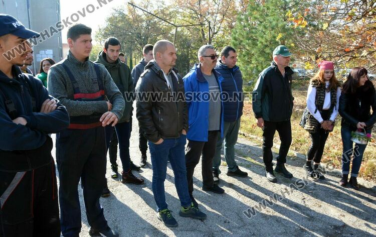 Бивша строителна площадка става училищно опитно поле