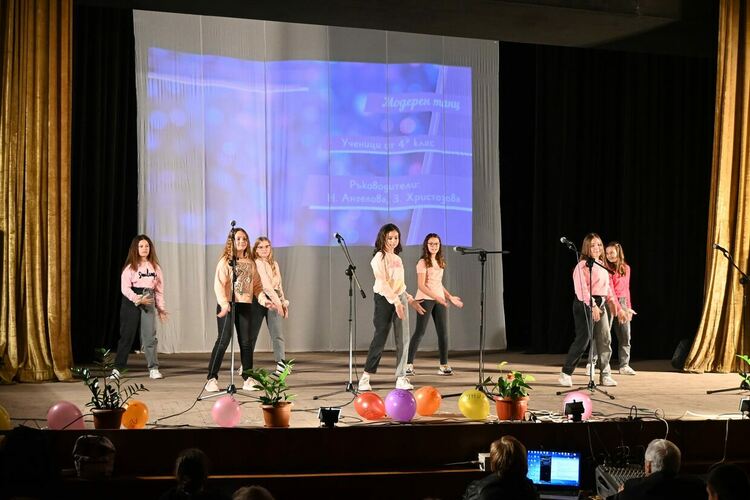 Над 130 таланта се изявиха в името на доброто