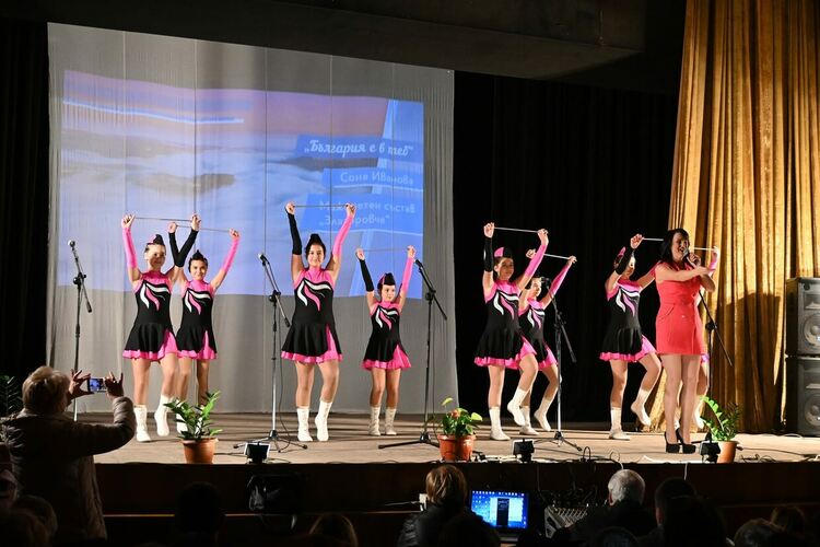 Над 130 таланта се изявиха в името на доброто