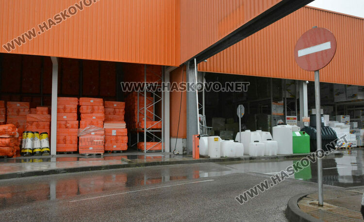  „Черни 4 дни“ и „Опасно падащи цени“ в хасковски вериги магазини