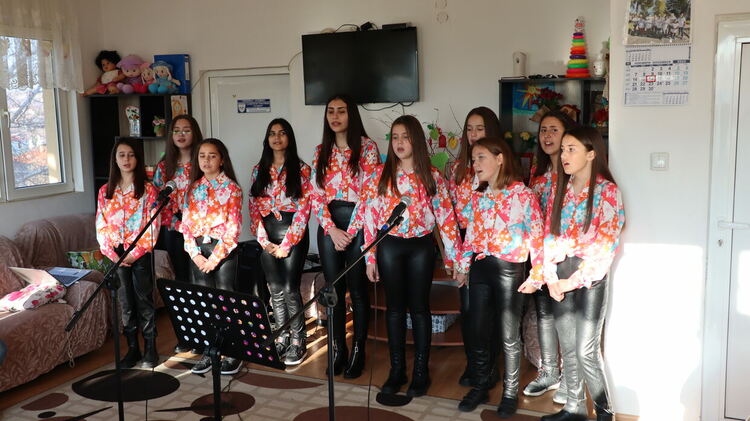 „Толерантни в Деня на толерантността“