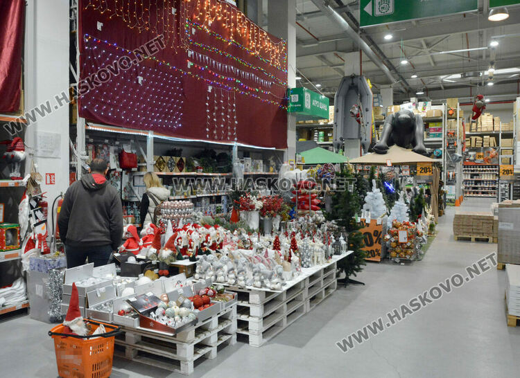  „Черни 4 дни“ и „Опасно падащи цени“ в хасковски вериги магазини