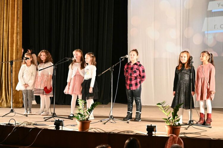 Над 130 таланта се изявиха в името на доброто