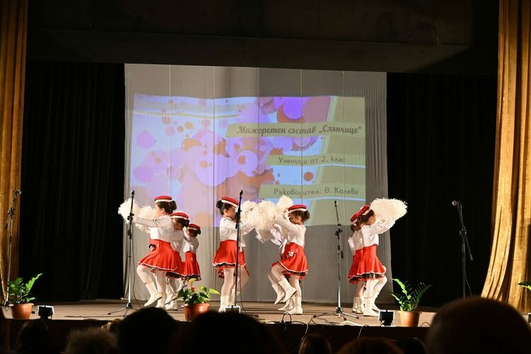 Над 130 таланта се изявиха в името на доброто