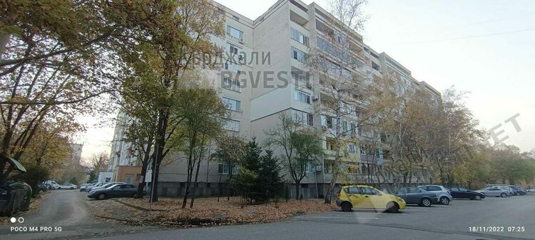  Табелите в комплекс „Младост” за Синя зона са премахнати след драматична среща с кмета