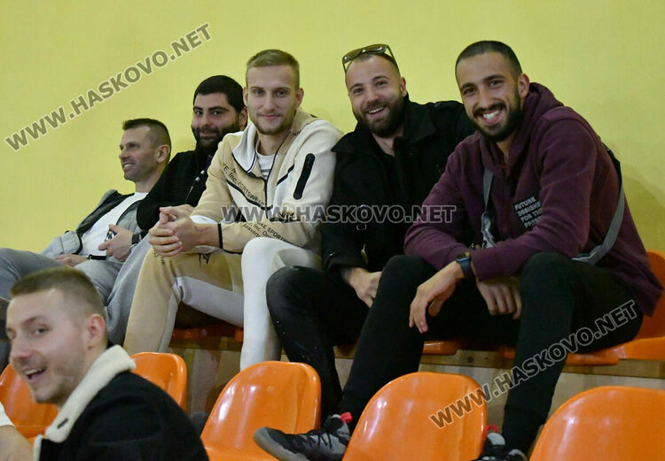 Хандбалният “Асти ‘91” разби гостуващия “Берое”