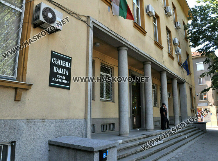 Прокуратурата повдигна обвинение на бащата, ударил директорка на детска градина