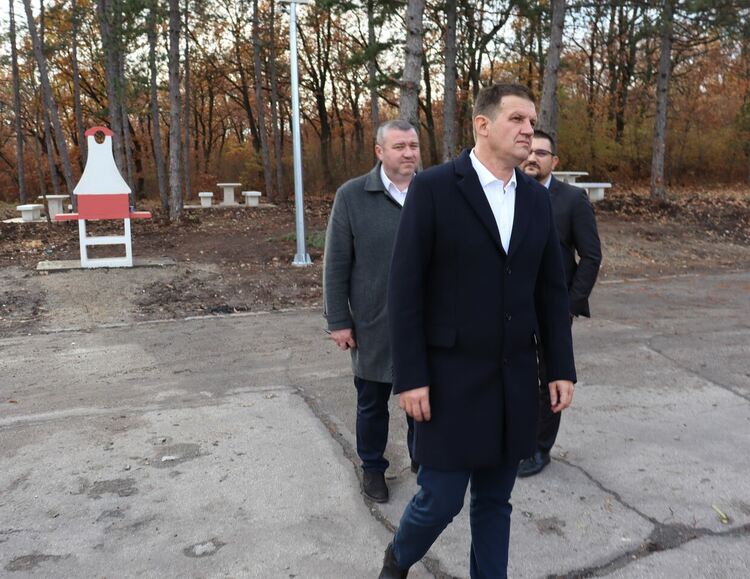 Нов кът за отдих „Кенана“