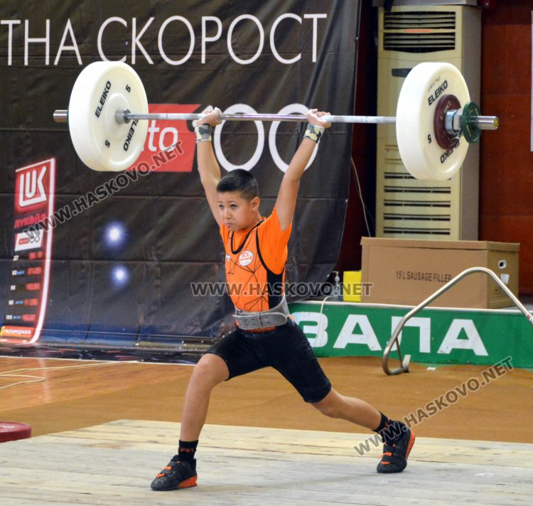 Хасково е домакин на Държавното първенство по вдигане на тежести