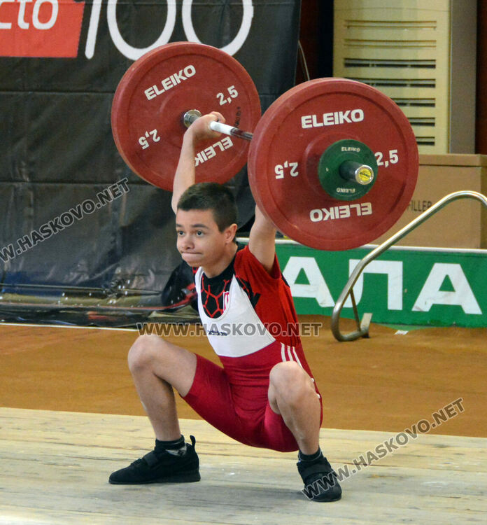 Хасково е домакин на Държавното първенство по вдигане на тежести
