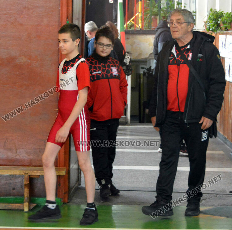 Хасково е домакин на Държавното първенство по вдигане на тежести