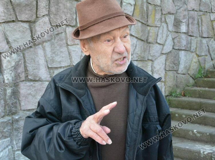 Подходът към монумента на Богородица започва да придобива нов облик