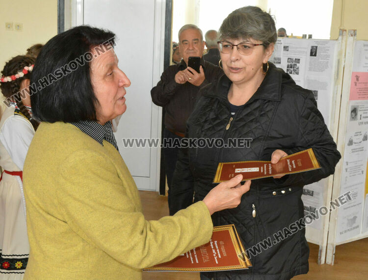 С поредица културни инициативи читалище "П.К.Яворов" празнува 40-години от създаването си