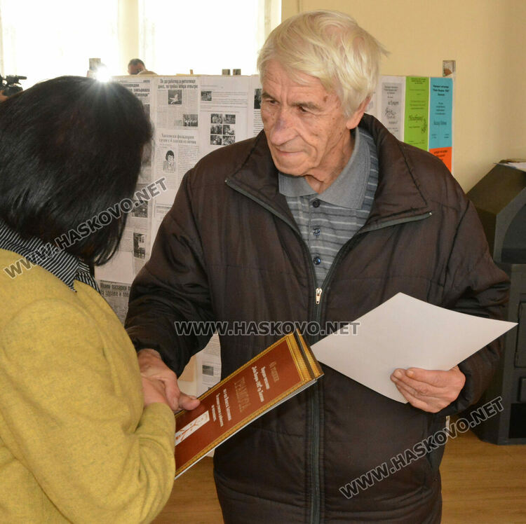 С поредица културни инициативи читалище "П.К.Яворов" празнува 40-години от създаването си