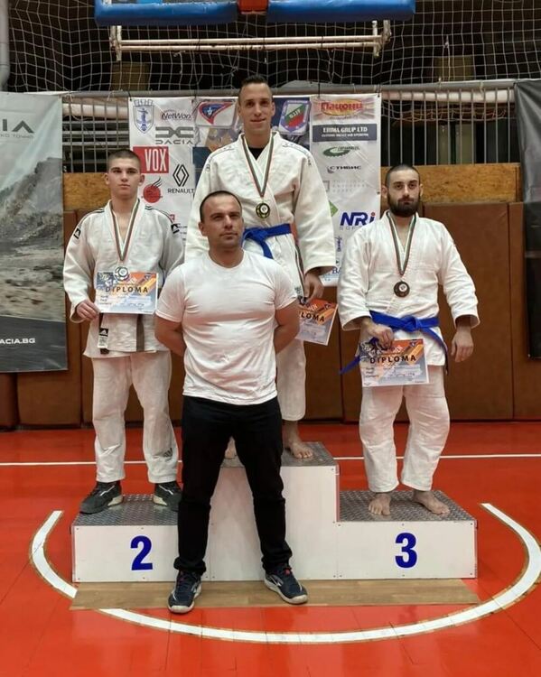 Нови успехи за димитровградските джудисти
