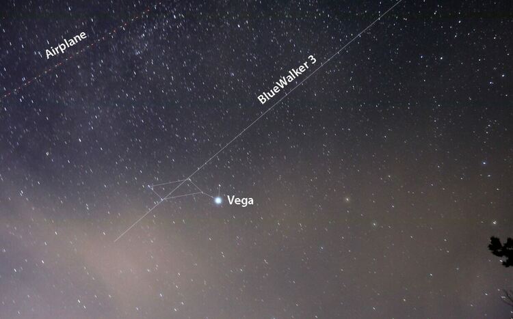 Най-яркият обект в небето е сателит