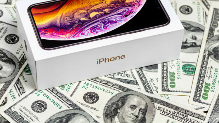 Закъснял iPhone и милиарди загуби - равносметката за Apple в Китай
