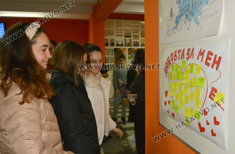 3-4 мъже са заразени със СПИН в Хасковско. Тестваха ученици и учители в ПМГ