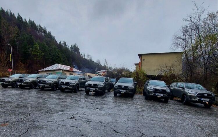 ЮЦДП-Смолян  с луксозна покупка - осем товарни пикапа за 1238000 лв