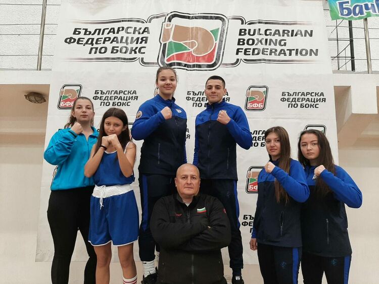 С пълна кошница медали се завръща Арда бокс от държавния шампионат