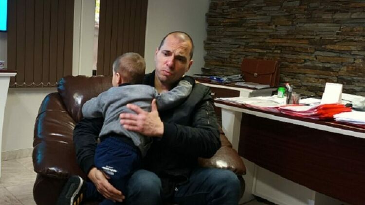 Хасковският съд увеличи паричната гаранция на бащата, ударил директорка на градина