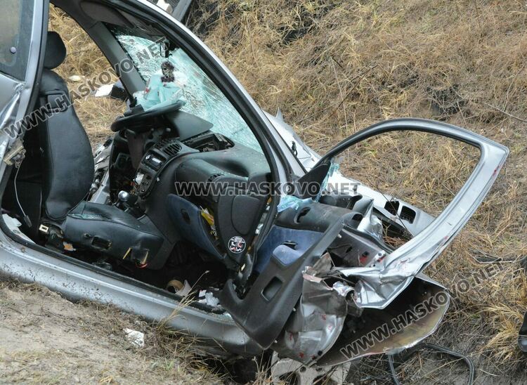 Загинали и ранени при тежка катастрофа край Добрич