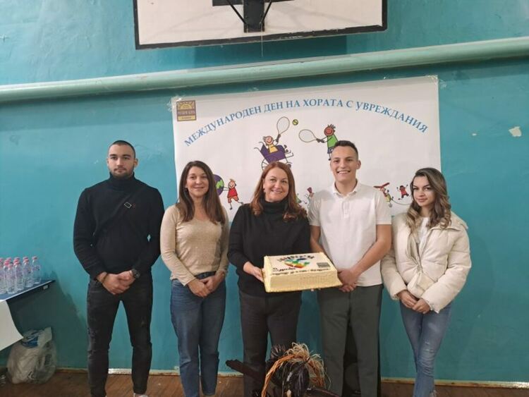 Празник за децата от Дневен център „Надежда“ от Ротари клуб-Кърджали